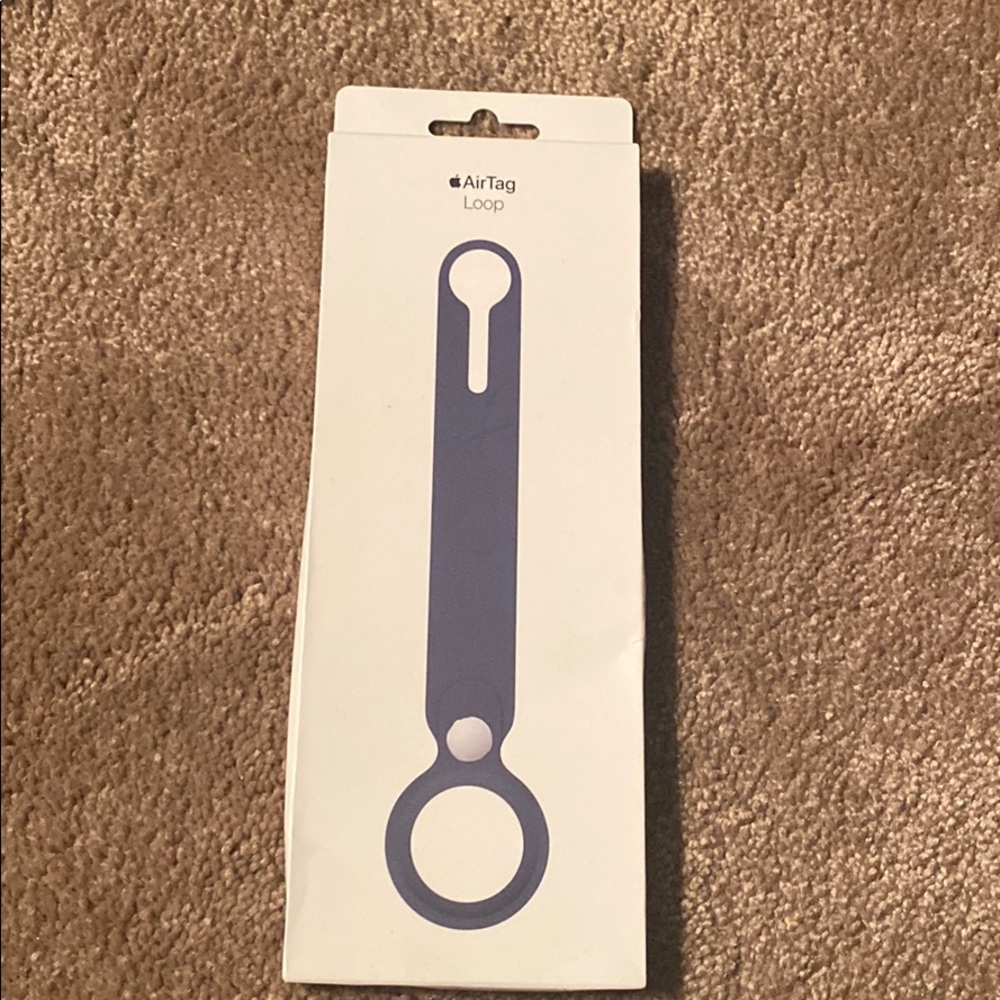 AirTag loop